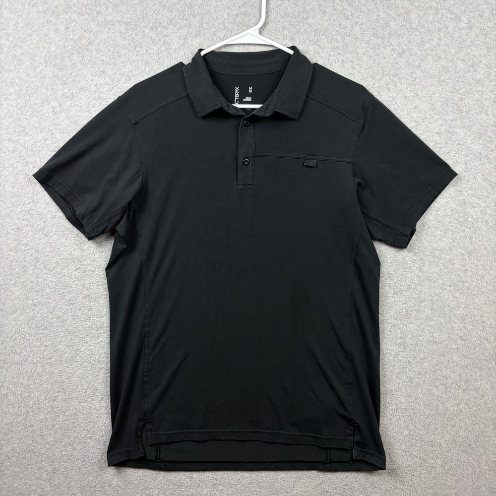 Arcteryx Captive Polo Shirt Mens Medium Black Short Sleeve Outdoor Casual Golf